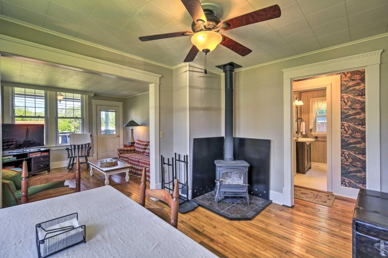 Cozy Damascus Cottage With Porch And Trail Access! Extérieur photo
