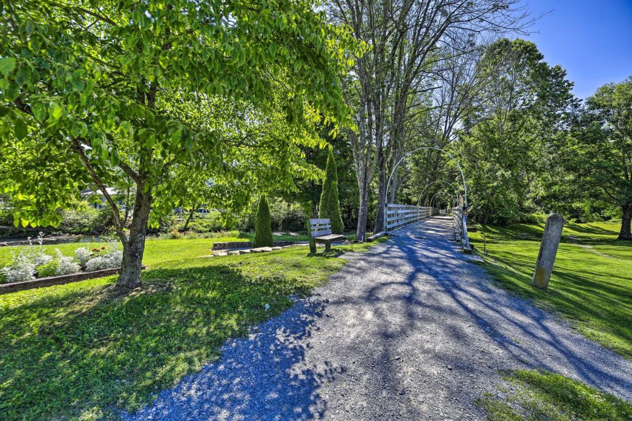 Cozy Damascus Cottage With Porch And Trail Access! Extérieur photo
