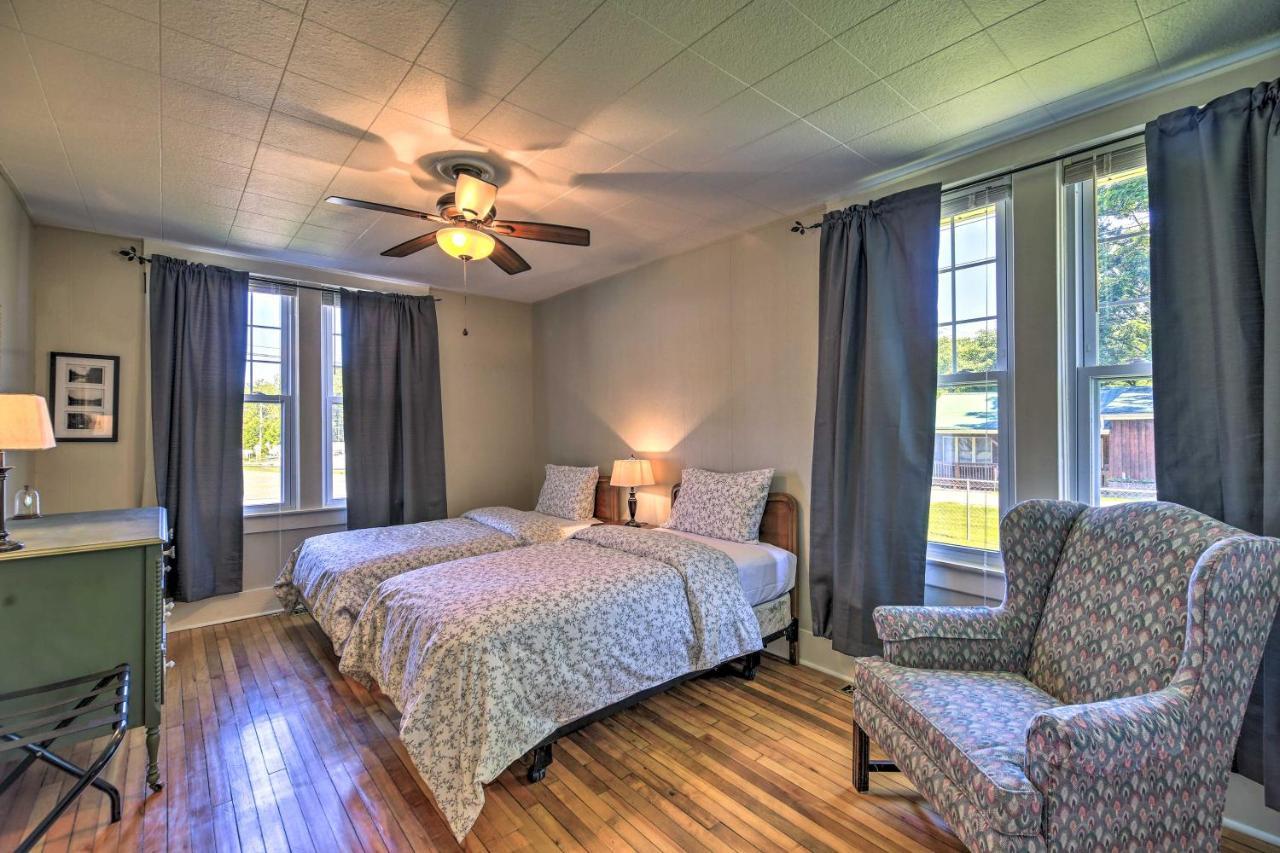 Cozy Damascus Cottage With Porch And Trail Access! Extérieur photo